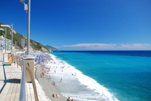 Hotel Riviera Deiva Marina Bagian luar foto